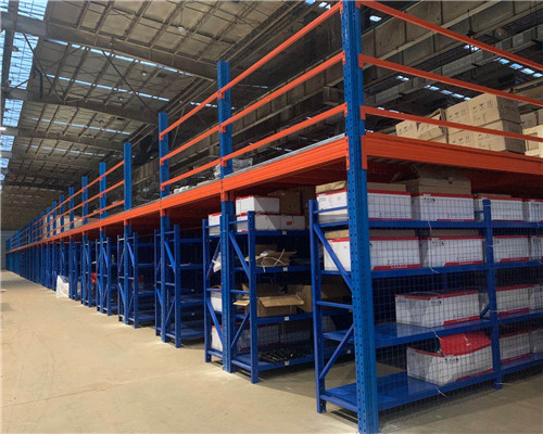 鋼結(jié)構(gòu)平臺(tái)