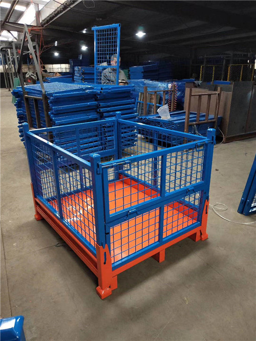 金屬周轉(zhuǎn)箱